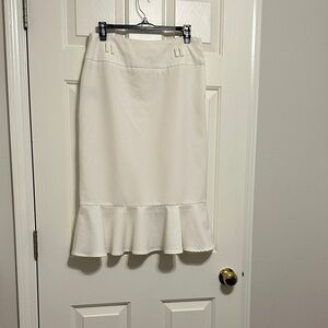 East 5th Cream Pencil Skirt with Flounce Hem